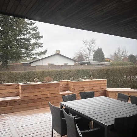 House With A Lovely Location Vakantiehuis *